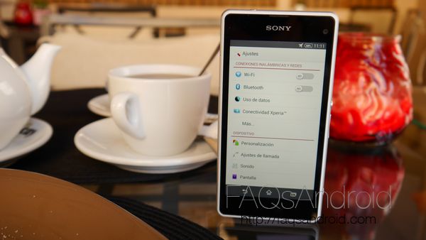 Sony empieza a actualizar los Xperia Z1, Z1 Compact y Z Ultra a Android 4.4.4 Kit Kat