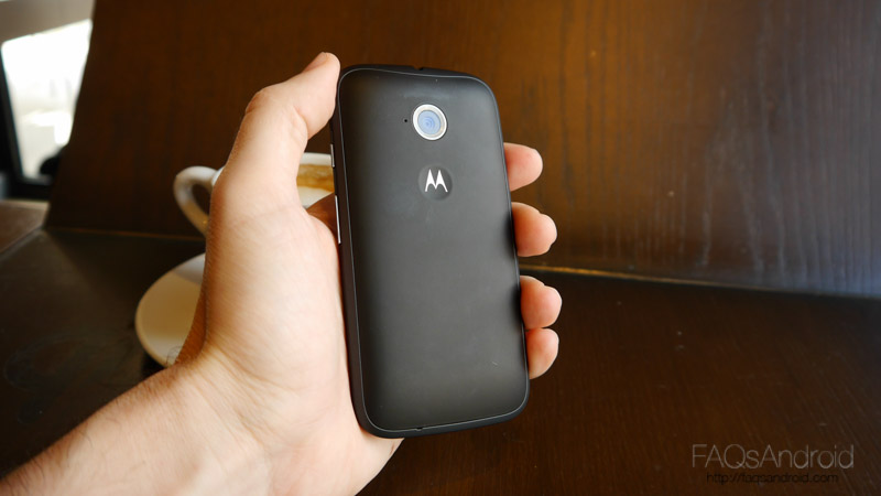 Foto Motorola Moto E 4G 2015-012