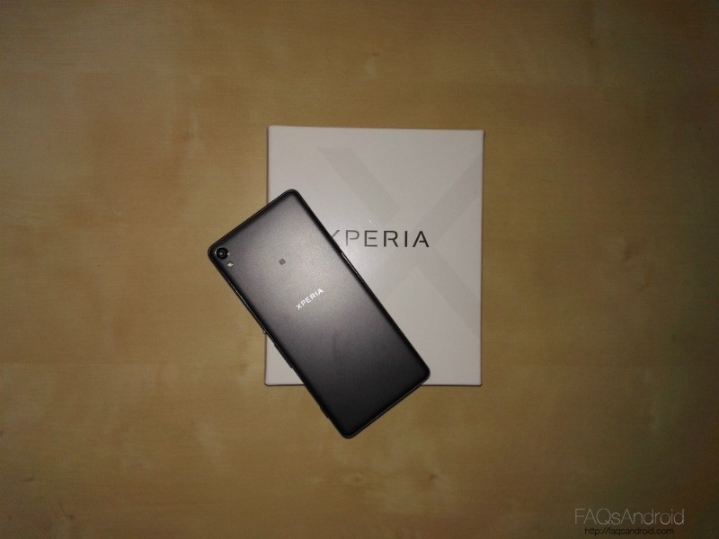 Sony Xperia XA