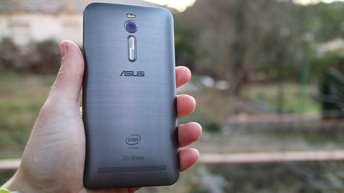 Review del Asus Zenfone 2 con 4 GB de memoria RAM