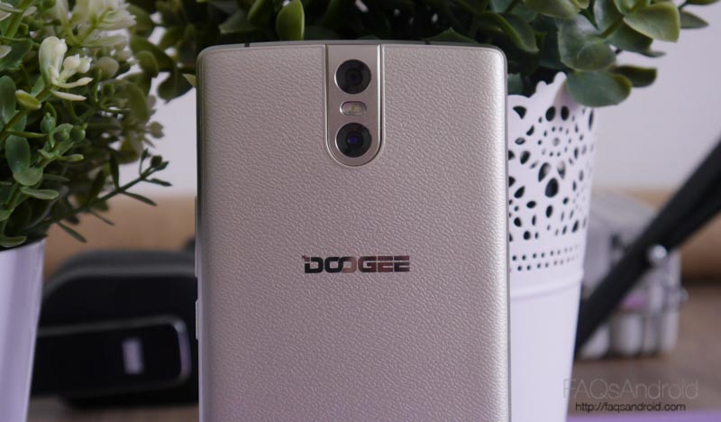 Doogee BL 7000: análisis de un móvil que es todo batería
